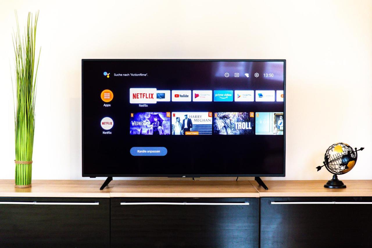 Moderne Dachgeschosswohnung - Parkplatz - Netflix Coburg Buitenkant foto
